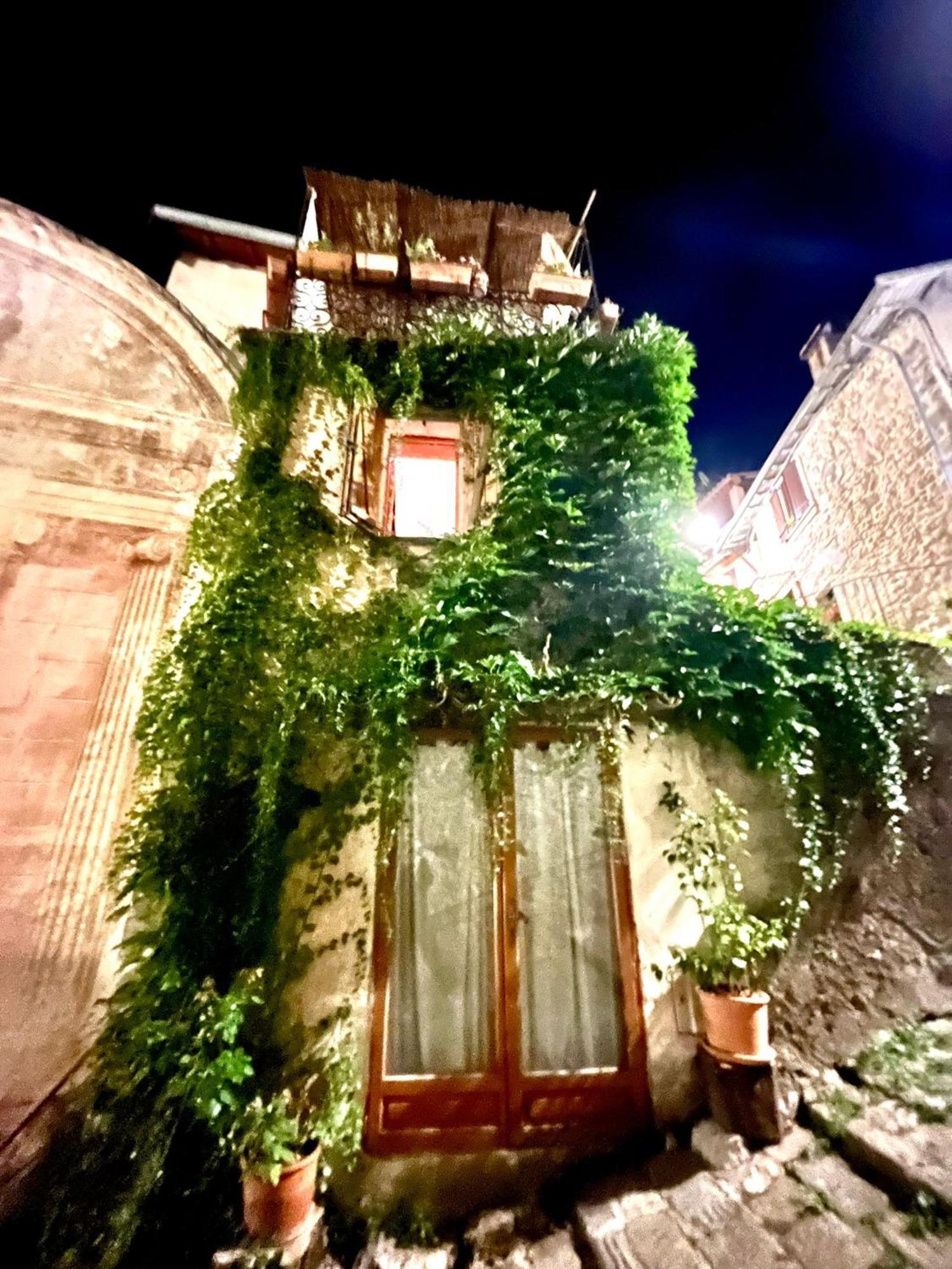 Gite Des Remparts Lucéram Exteriér fotografie
